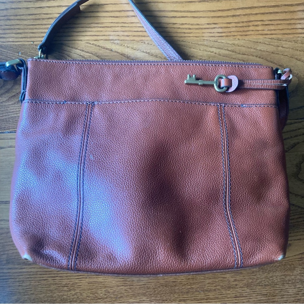 Fossil Leather Crossbody Bag in Rust Brown - Key Accent